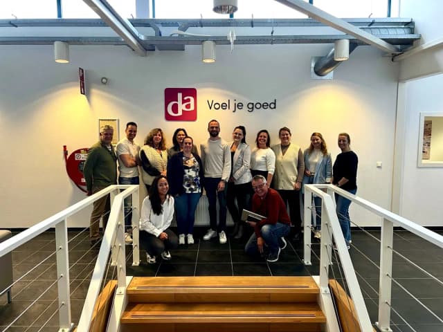 Het team van DA Drogist na de AI-workshop van NinA